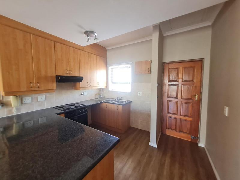 To Let 3 Bedroom Property for Rent in Somerset West Western Cape